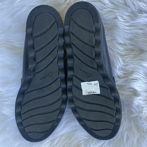 Clarks - Picture 7 of 16